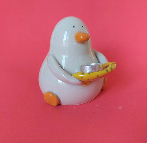 Ray with the Tray - Ring Holder Duck