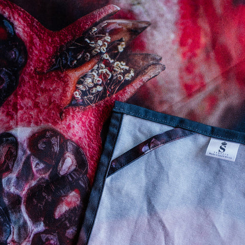 Square Cloth - Pomegranate on Black