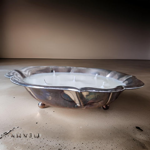 Flower-Shaped Bowl Candle