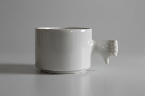 Gesture Ceramic Mug – Handmade Porcelain Coffee Cup（Thumb  down）