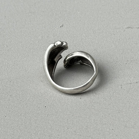 Double Hugged Hands Silver Ring