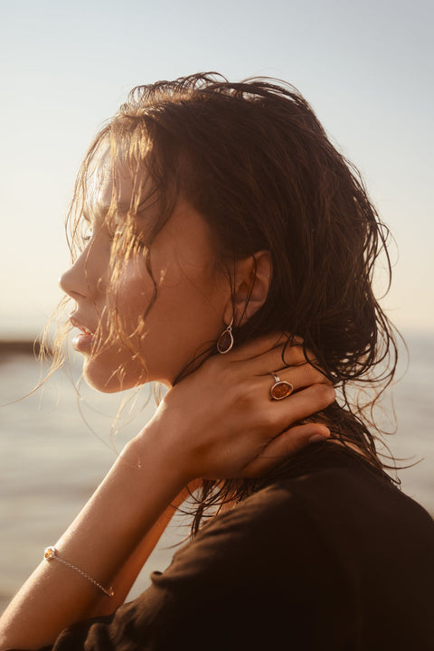 Bague réglable Solitaire en Ambre ÉLÉMENT