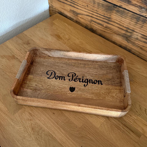 Serviertabletts aus Holz für Dom Pérignon Champagner