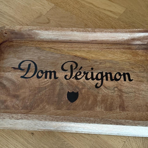 Serviertabletts aus Holz für Dom Pérignon Champagner