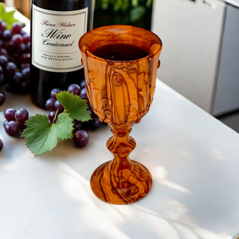 A beautiful 3 D wine cup