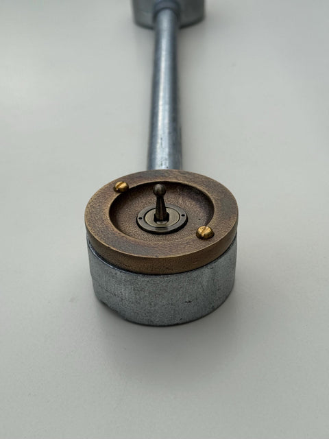 Single Gang Bronze Conduit Metal Light Switch Industrial 2 Way