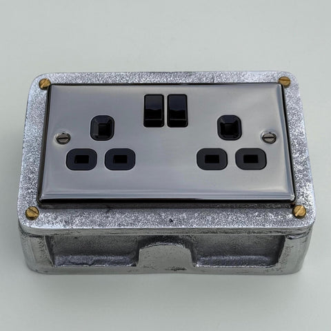 Black Nickel Double Switched 13A Power Socket 230V 13A 2 Gang 2G Solid Cast Metal Conduit Switch Industrial