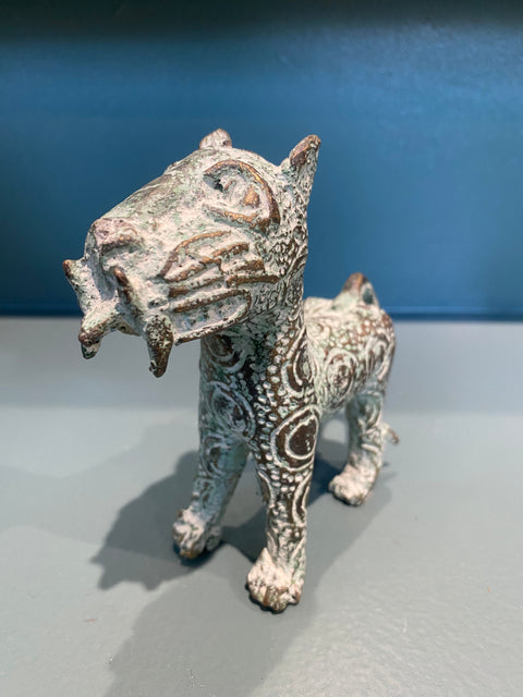 Sculpture de léopard du Bénin - Bronze (56.02)