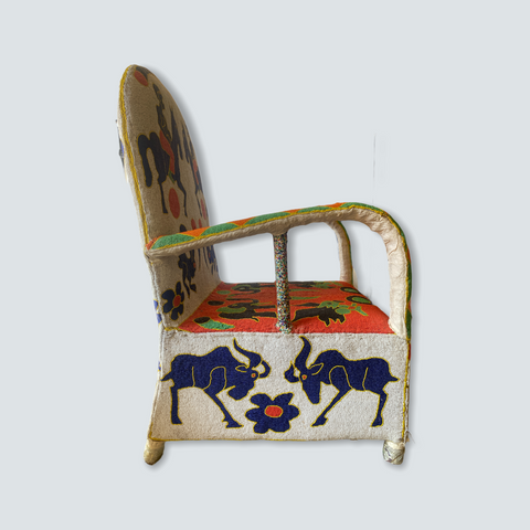 Chaise royale ornée de perles du peuple Yoruba