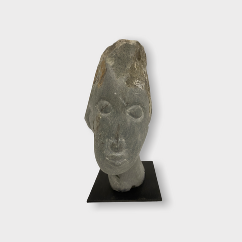 Sculpture tête en pierre par Rizimu Chiwawa Zimbabwe (3009)