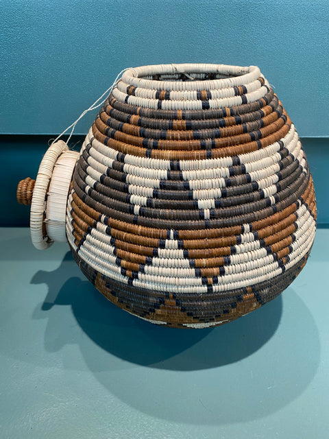 Zulu Ukhamba – traditioneller Korb (23.1)
