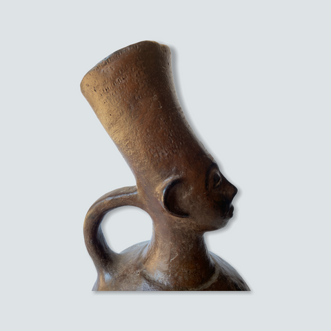 Mangbetu figural clay pot