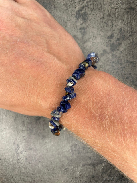Sodalith – Armband aus Kristallchips