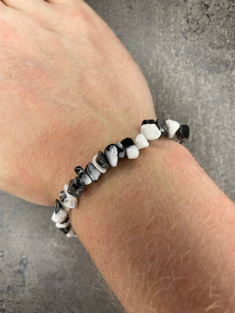 Schwarzer Zebra-Achat – Armband aus Kristallchips