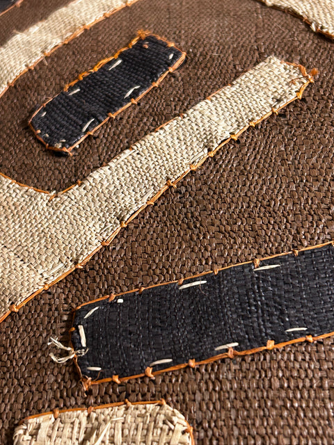 Kuba cloth cushion (46.01)
