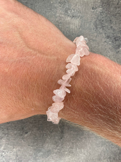Rosenquarz - Armband aus Kristallchips
