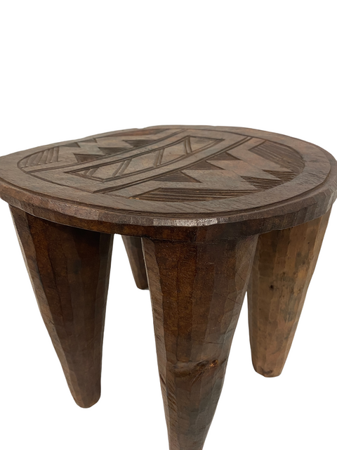 Tabouret de table Nupe (TR17)