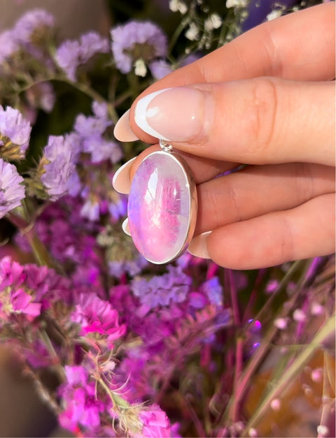 Moonstone sterling silver tear drop pendant