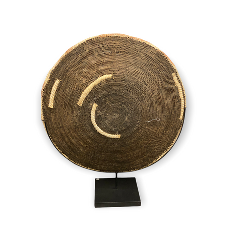 Vintage Makenge Basket (02) - Zambia (on stand)