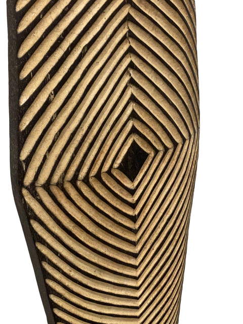 Bouclier oblong du Cameroun - (3303)