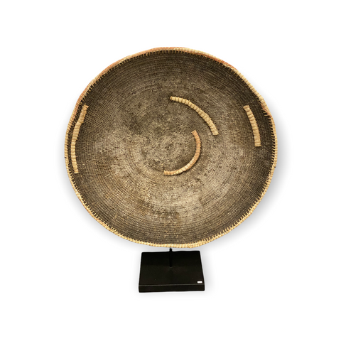 Vintage Makenge Basket (02) - Zambia (on stand)