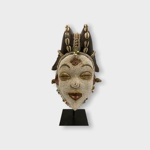 Punu-Maske - Perlenbesatz - Gabun (108,3)