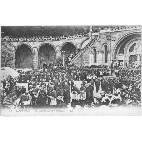Lourdes, France – Blessing of the Sick – Postcard Early 20th Century