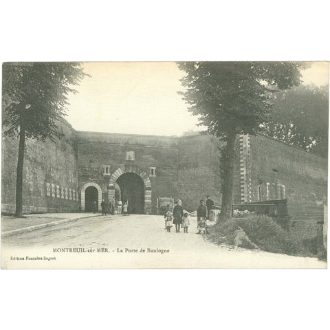 Montreuil - sur - Mer, France – La Porte de Boulogne – Postcard Early 20th Century