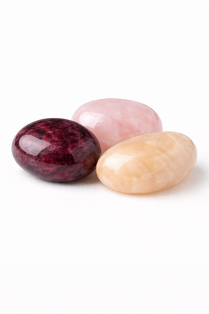 Vitality & Energy Boost Crystal Kit – Ruby, Rose Quartz & Peach Moonstone