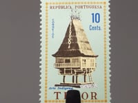 Timor-Briefmarke 1961 10 Centavo timoresische Kunst 