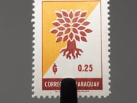 Timbre Paraguay 1961 0,25 Guaraní Emblème du Chêne Déraciné Année Mondiale des Réfugiés