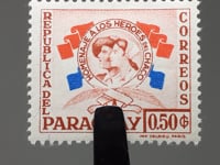 Paraguay-Briefmarke 1957 0,5 Guaraní Chaco-Krieger und Krankenschwester Helden des Chaco-Krieges 