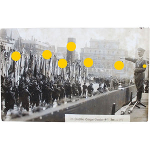 Descriptive image text