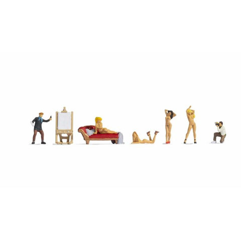 Artists (2) and Nude Models (4) Terrarium Figure Set 15948