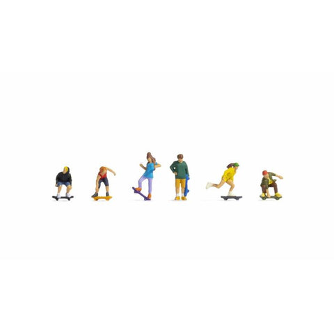 Skateboarders (6) Terrarium Figures - 15889