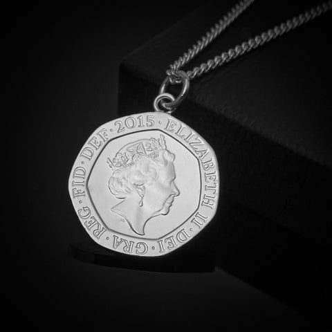 Collier en pièce de 20 pence (2008-2016) plaquée