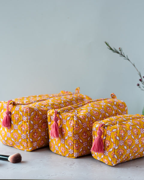 NECTAR PETAL cosmetic bag