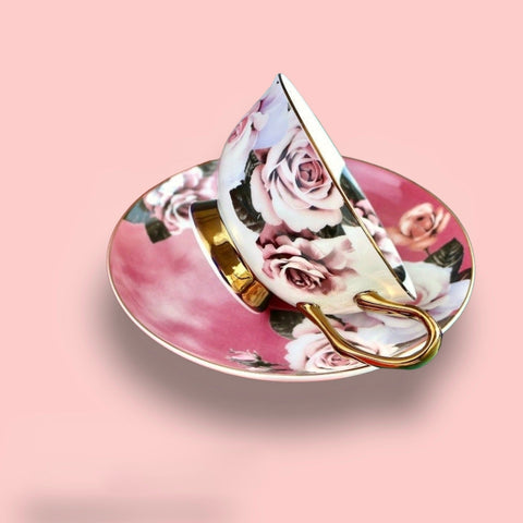 Tasse et soucoupe en porcelaine fine Rosette Majesty