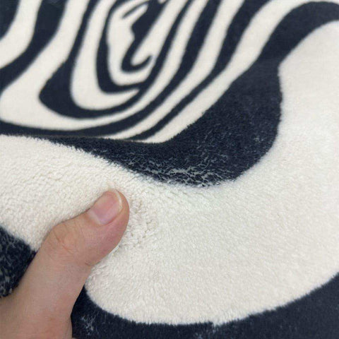 The Illusion Rug
