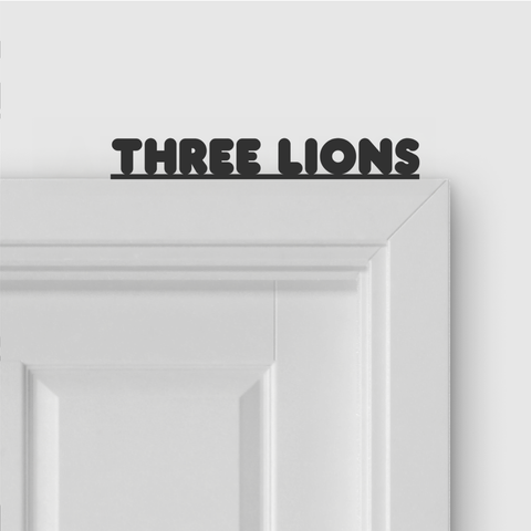 THREE LIONS door topper and door tag