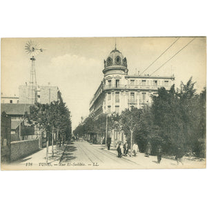 Descriptive image text