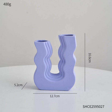 Wavy Wonder Vase