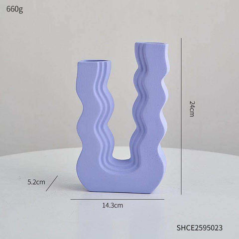 Wavy Wonder Vase