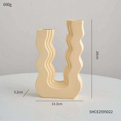 Wavy Wonder Vase