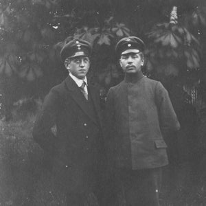 Descriptive image text