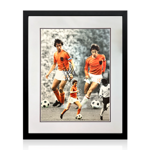 Johan Cruyff Signed Netherlands Photo Deluxe Mount Frame (AFTAL Authentication)