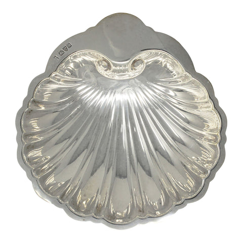 1915 Antique George V Era Shell Shaped Sterling Silver Dish Silversmith Barker Brothers (Herbert Edward Barker Frank Ernest Barker) Chester
