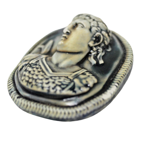 1960’s Vintage Retro Augustus Emperor of the Roman Empire Head Cameo Style Brooch Ceramic Jewellery